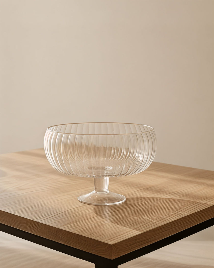 Serrana Glass Sofia plate 24cm — vertically ribbed glass with raised base, 24cm, for desserts fruits and salads