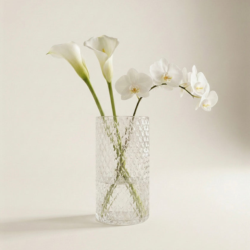 Serrana Glass Cil handmade vase 20x10cm — cylindrical bubble-texture handmade glass for long-stem flowers and decor
