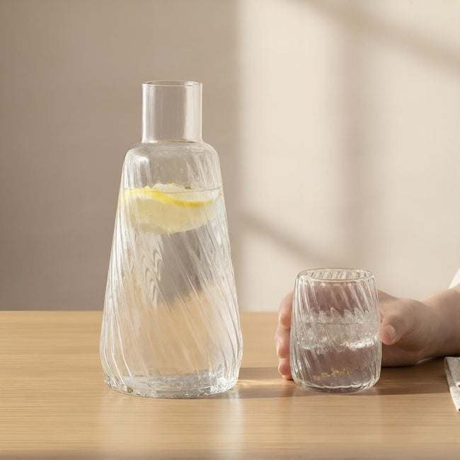 Serrana Glass Twisty handmade carafe — twisted-design handmade glass, 1400ml, for water juice and infused drinks